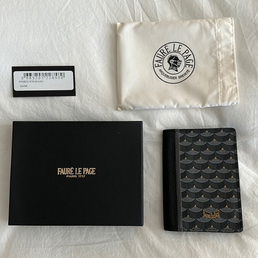 Faure Le Page 8CC Entendard Wallet